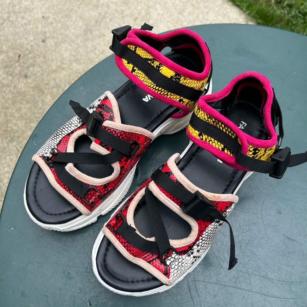 Fashion Nova Snakeskin Platform Sandals